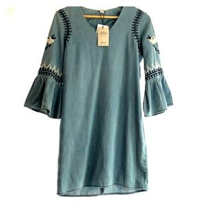 Denim & co dress with embroidered bell sleeves.
